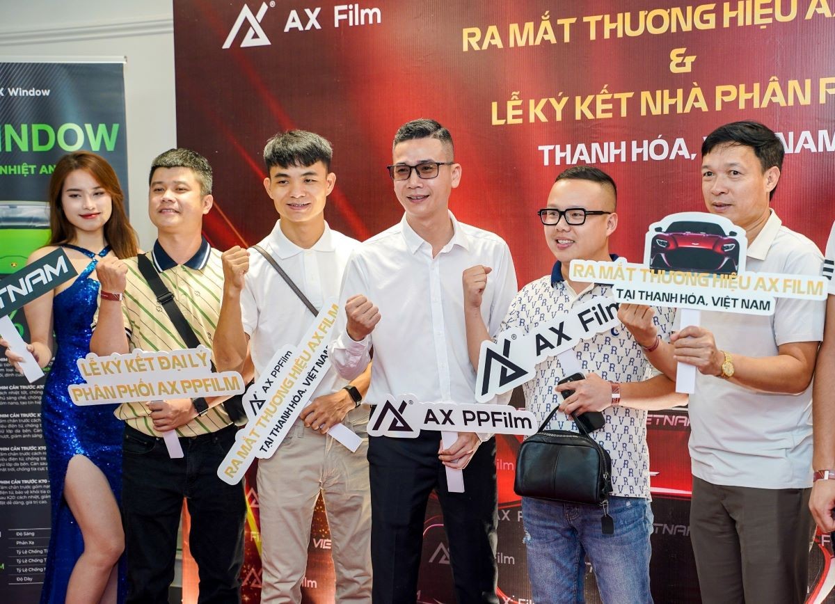 2T Việt Nam tiên phong trở thành nhà phân phối sản phẩm phim bảo vệ sơn xe PPF của AX Film tại miền trung 2T Việt Nam tiên phong trở thành nhà phân phối sản phẩm phim bảo vệ sơn xe PPF của AX Film tại miền trung