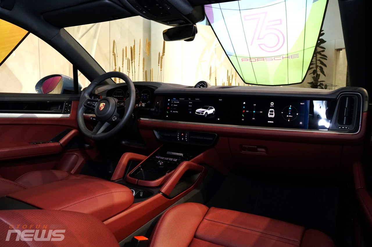 Cận cảnh Porsche Cayenne S Coupe 2024 tại Việt Nam