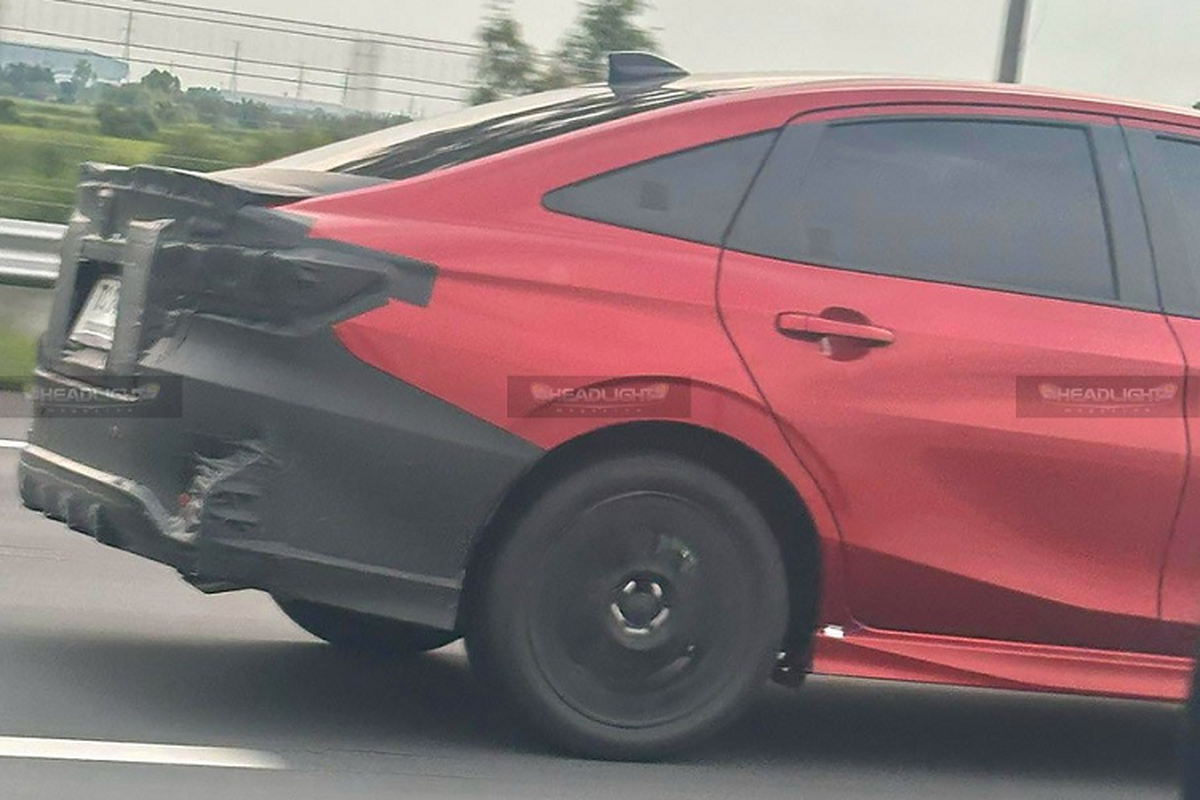 Bắt gặp Toyota Vios GR Sport 2024 lăn bánh tại Thái Lan Bắt gặp Toyota Vios GR Sport 2024 lăn bánh tại Thái Lan