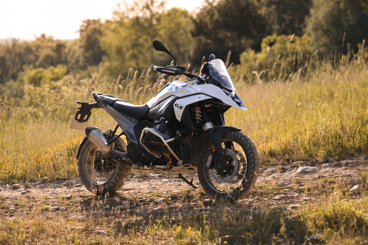 Chi tiết mẫu Adventure BMW R1300 GS 2024 vừa ra mắt Chi tiết mẫu Adventure BMW R1300 GS 2024 vừa ra mắt