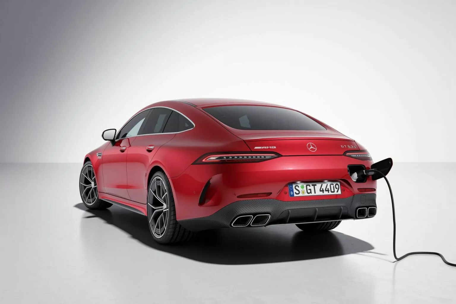 Coupe 4 cửa Mercedes-AMG GT63s E-Performance mạnh 831 mã lực Coupe 4 cửa Mercedes-AMG GT63s E-Performance mạnh 831 mã lực