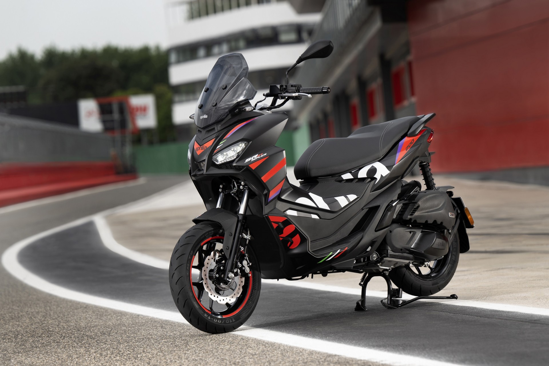 Piaggio giới thiệu ba mẫu xe mô tô hoàn toàn mới tại Việt Nam Piaggio giới thiệu ba mẫu xe mô tô hoàn toàn mới tại Việt Nam