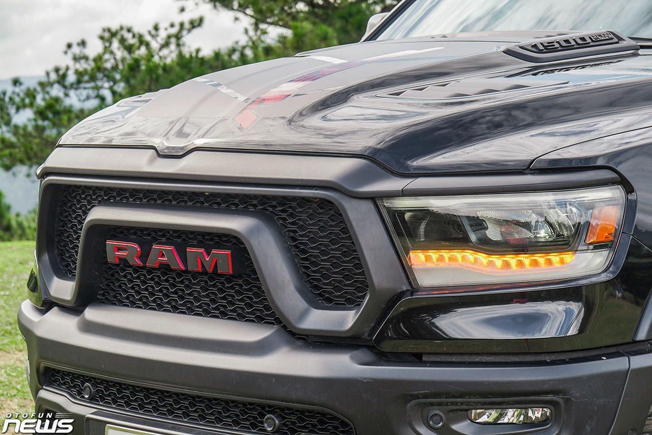Đánh giá Ram 1500 Rebel: Vừa to, vừa lực Đánh giá Ram 1500 Rebel: Vừa to, vừa lực