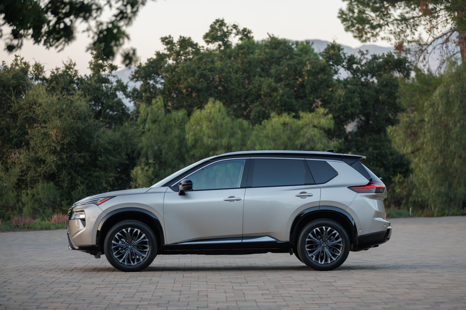 Nissan X Trail 2024 ra mắt tại Mỹ