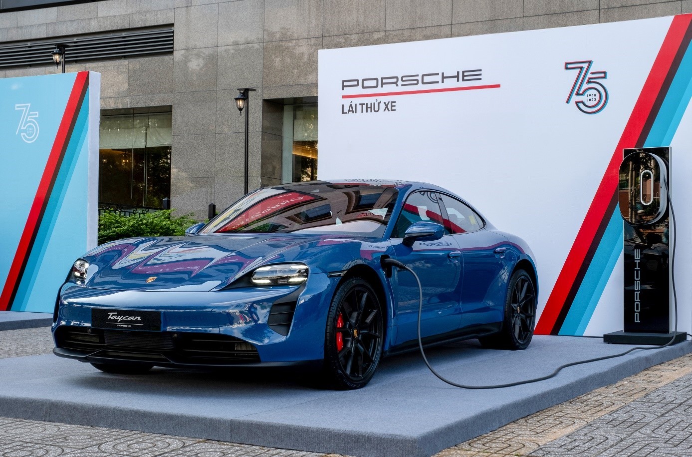 Chương trình trải nghiệm Porsche City Road Tour Chương trình trải nghiệm Porsche City Road Tour