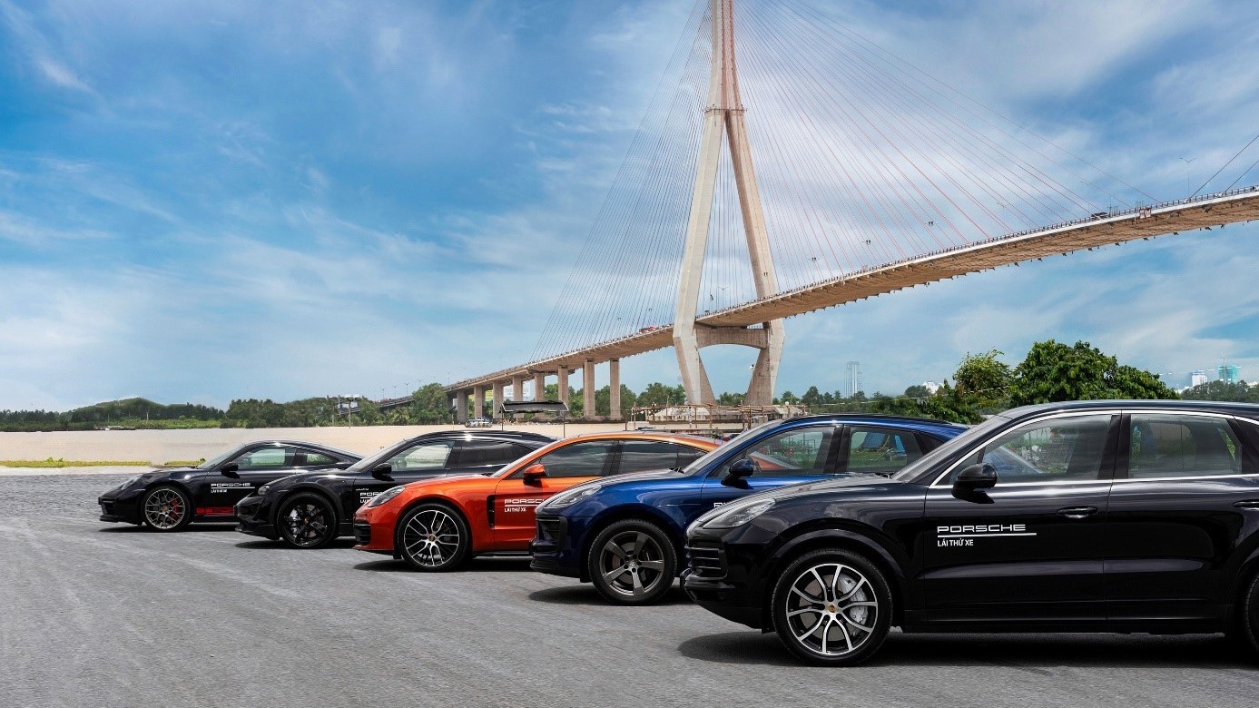 Chương trình trải nghiệm Porsche City Road Tour