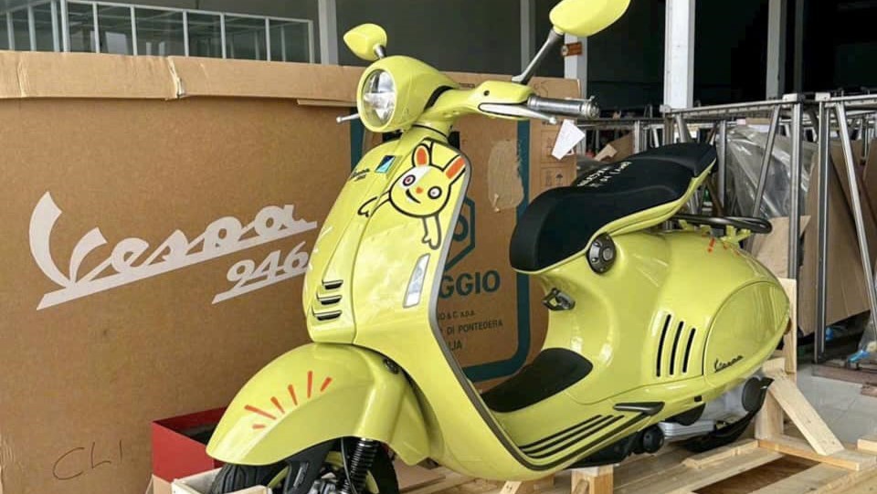 Vespa 946 phiên bản Thỏ châu Á đầu tiên tại Việt Nam đã có chủ Vespa 946 phiên bản Thỏ châu Á đầu tiên tại Việt Nam đã có chủ