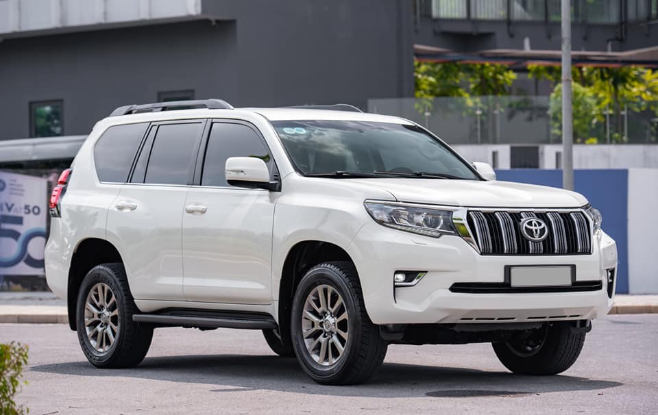 Toyota Land Cruiser Prado lỗ chỉ 400 triệu đồng sau 5 năm sử dụng