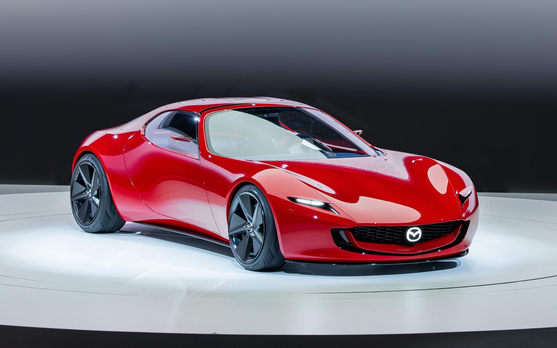 Mazda hồi sinh động cơ xoay với mẫu Iconic SP hybrid