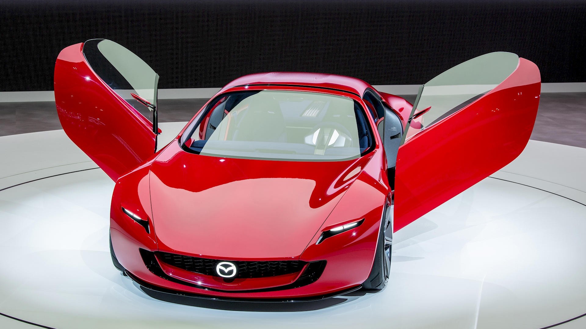 Mazda hồi sinh động cơ xoay với mẫu Iconic SP hybrid
