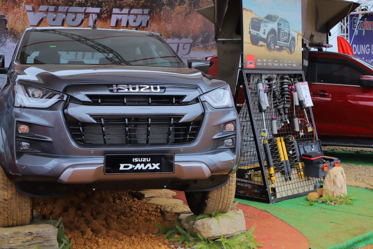 Cùng Isuzu Việt Nam
