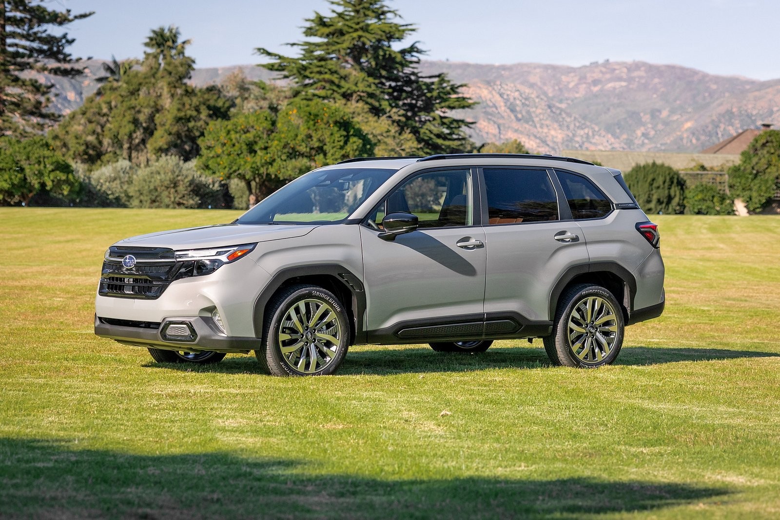 Subaru Forester 2024 'lột xác' với kiểu dáng hoàn toàn mới