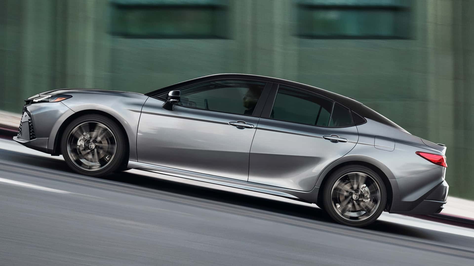 Toyota Camry 2025 ra mắt, chỉ có phiên bản hybrid Toyota Camry 2025 ra mắt, chỉ có phiên bản hybrid