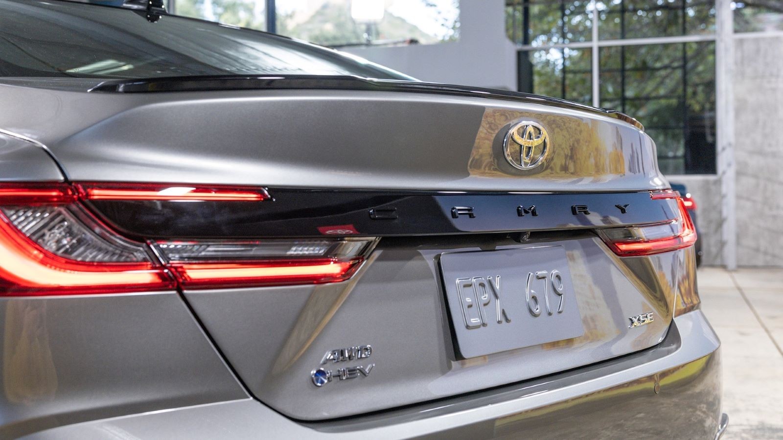 Toyota Camry 2025 ra mắt, chỉ có phiên bản hybrid Toyota Camry 2025 ra mắt, chỉ có phiên bản hybrid