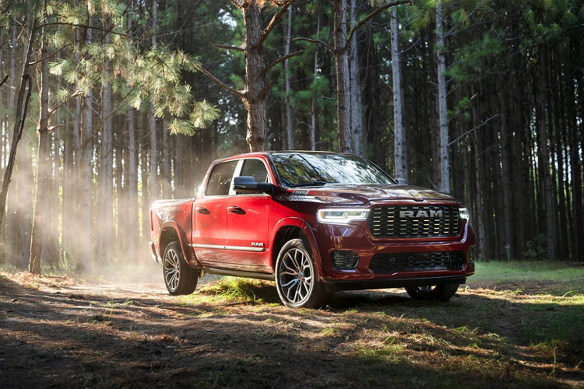 Ram 1500 2025 ra mắt với hàng loạt cải tiến