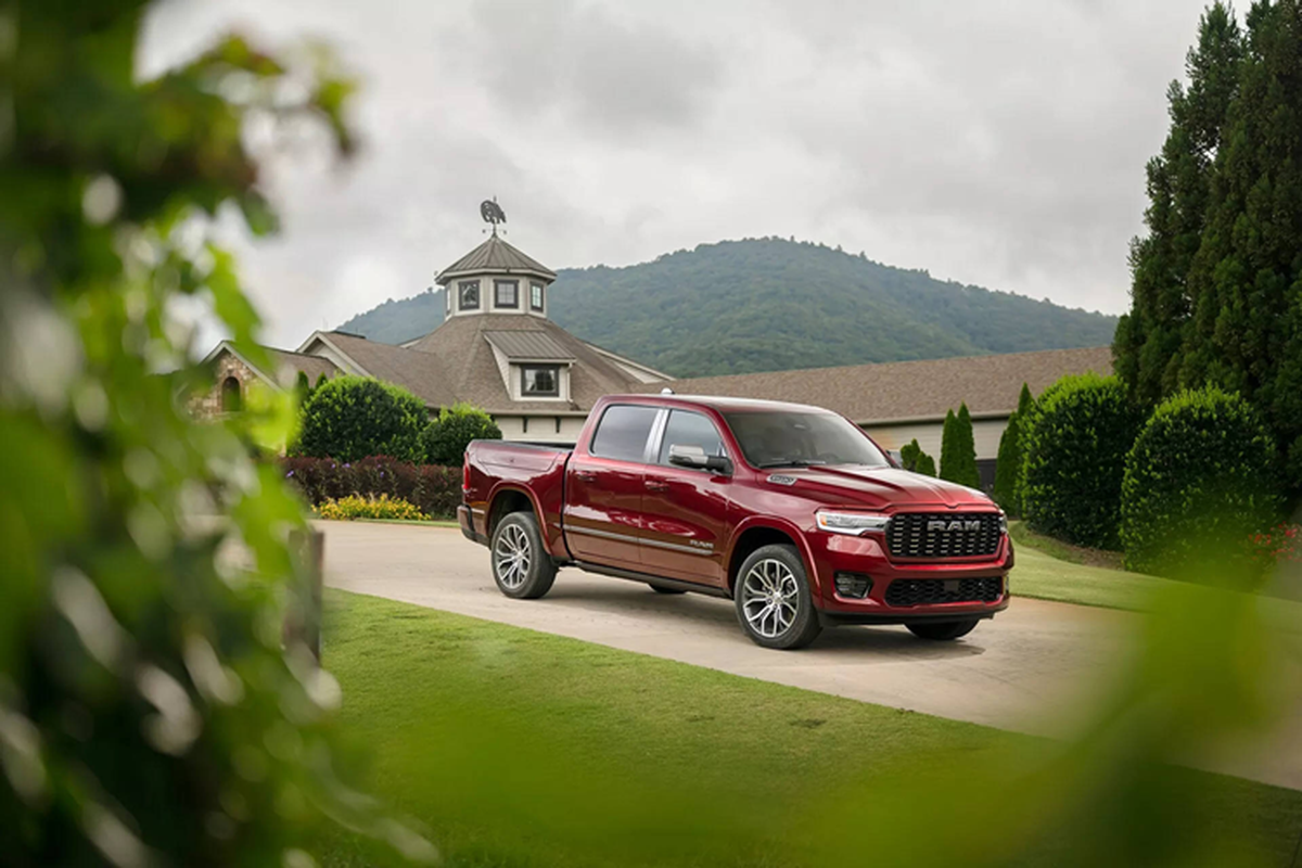 Ram 1500 2025 ra mắt với hàng loạt cải tiến