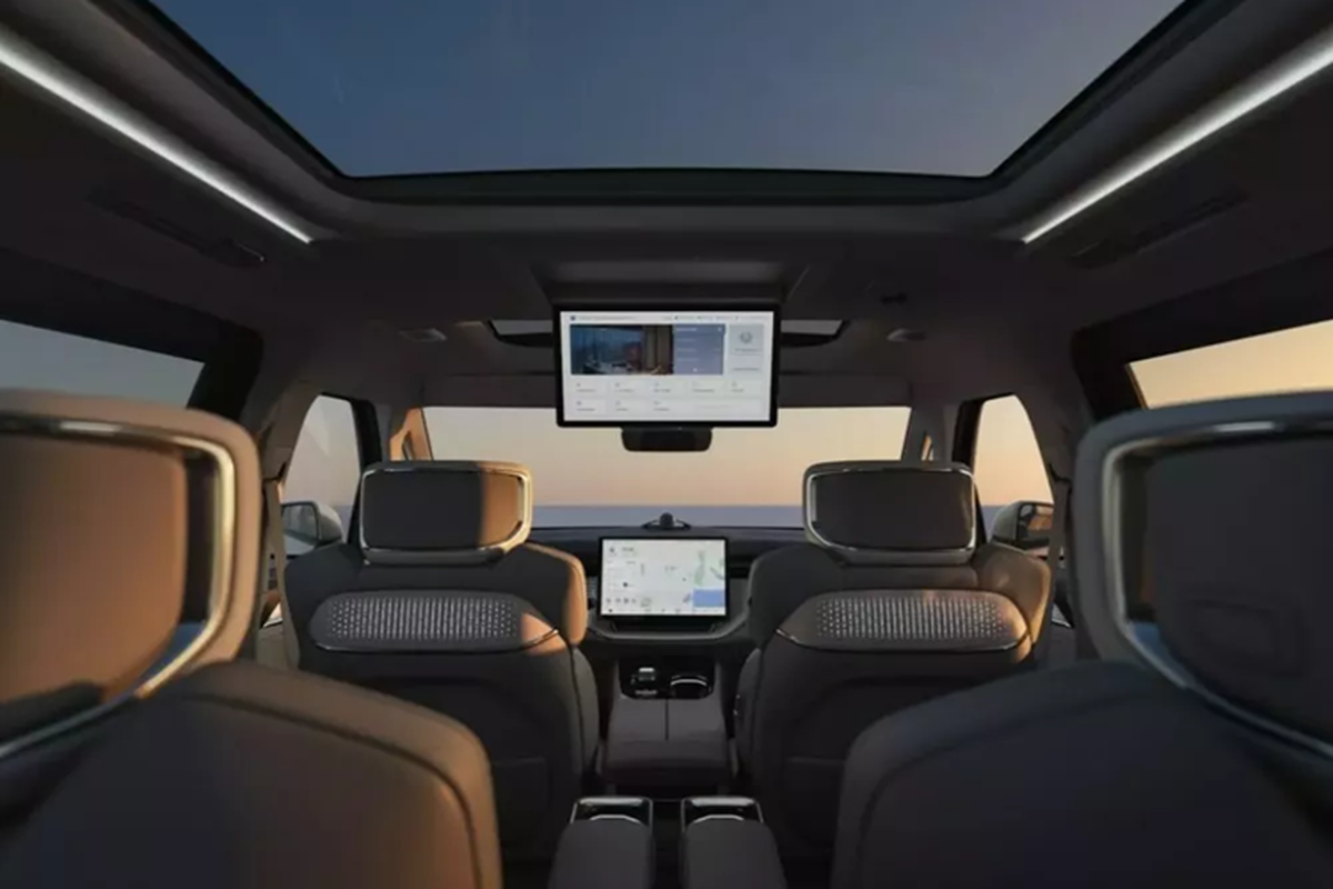 Cận cảnh Volvo EM90 - Mẫu MPV điện đầu tiên của hãng xe Thụy Điển