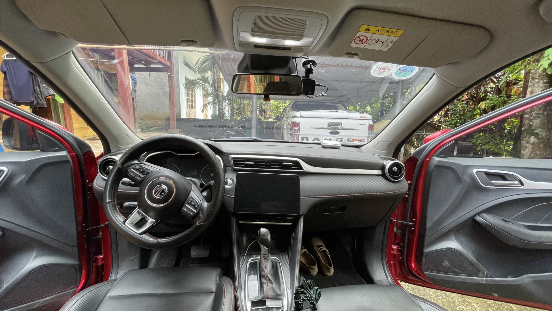 Chủ xe MG ZS: 'Xe ghi điểm nhờ ngoại hình, động cơ hơi yếu khi đi đường đèo núi' Chủ xe MG ZS: 'Xe ghi điểm nhờ ngoại hình, động cơ hơi yếu khi đi đường đèo núi'