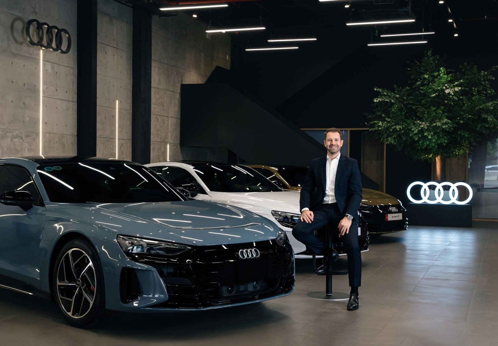 Audi Việt Nam công bố Pon Holdings là cổ đông chiến lược mới Audi Việt Nam công bố Pon Holdings là cổ đông chiến lược mới