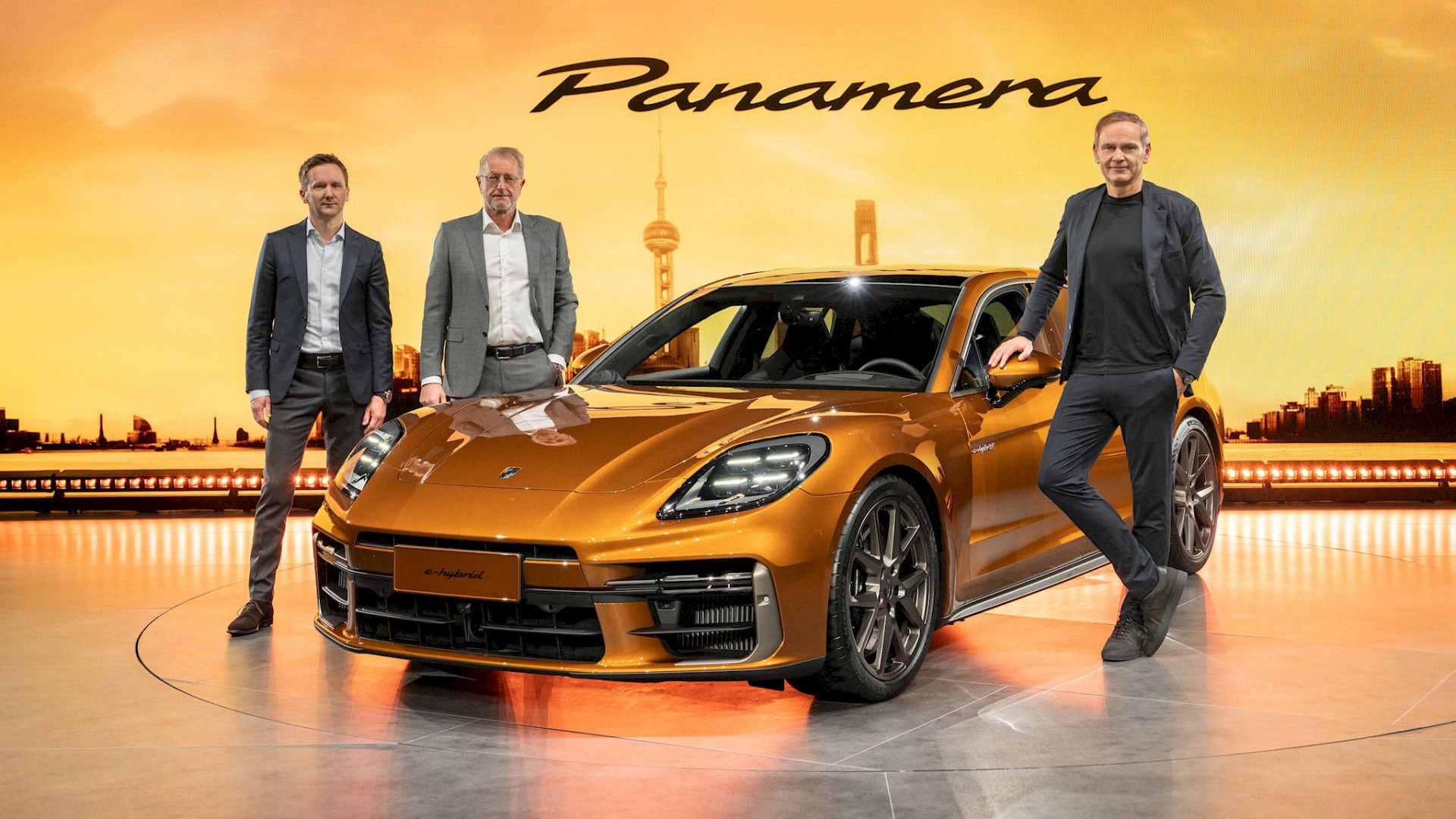 Porsche Panamera thế hệ mới trình làng với hàng loạt công nghệ mới