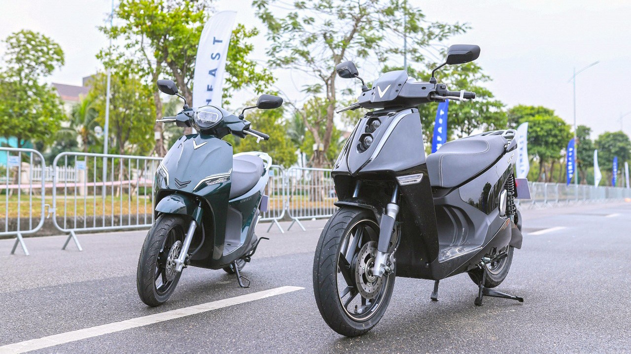 Giá xe máy điện VinFast biến động ra sao khi bước sang năm mới?