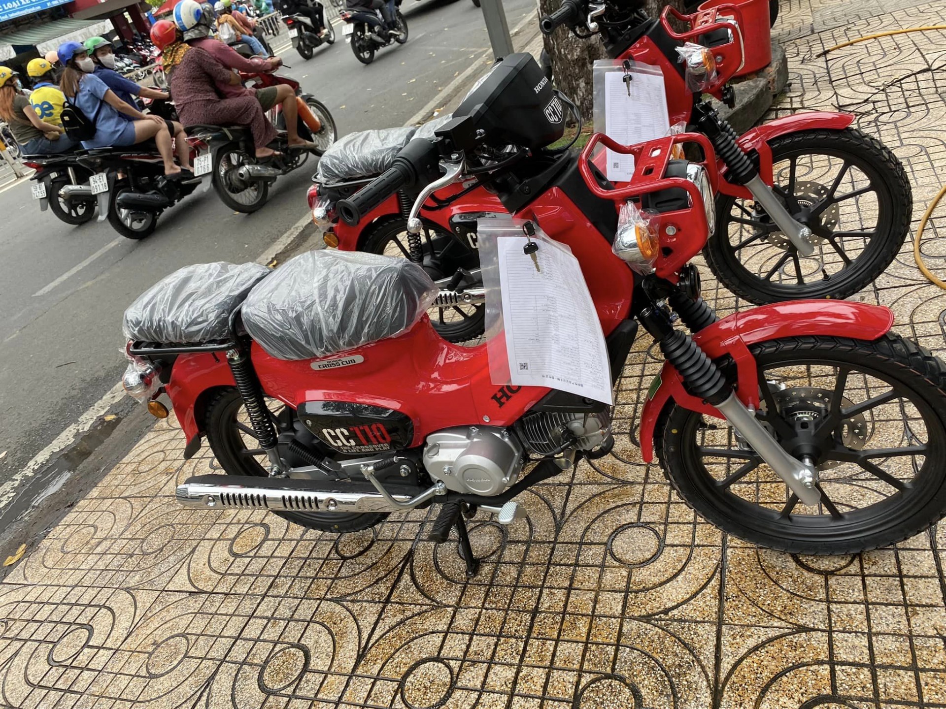 Honda Cross Cub 110 về Việt Nam với giá 70 triệu đồng Honda Cross Cub 110 về Việt Nam với giá 70 triệu đồng