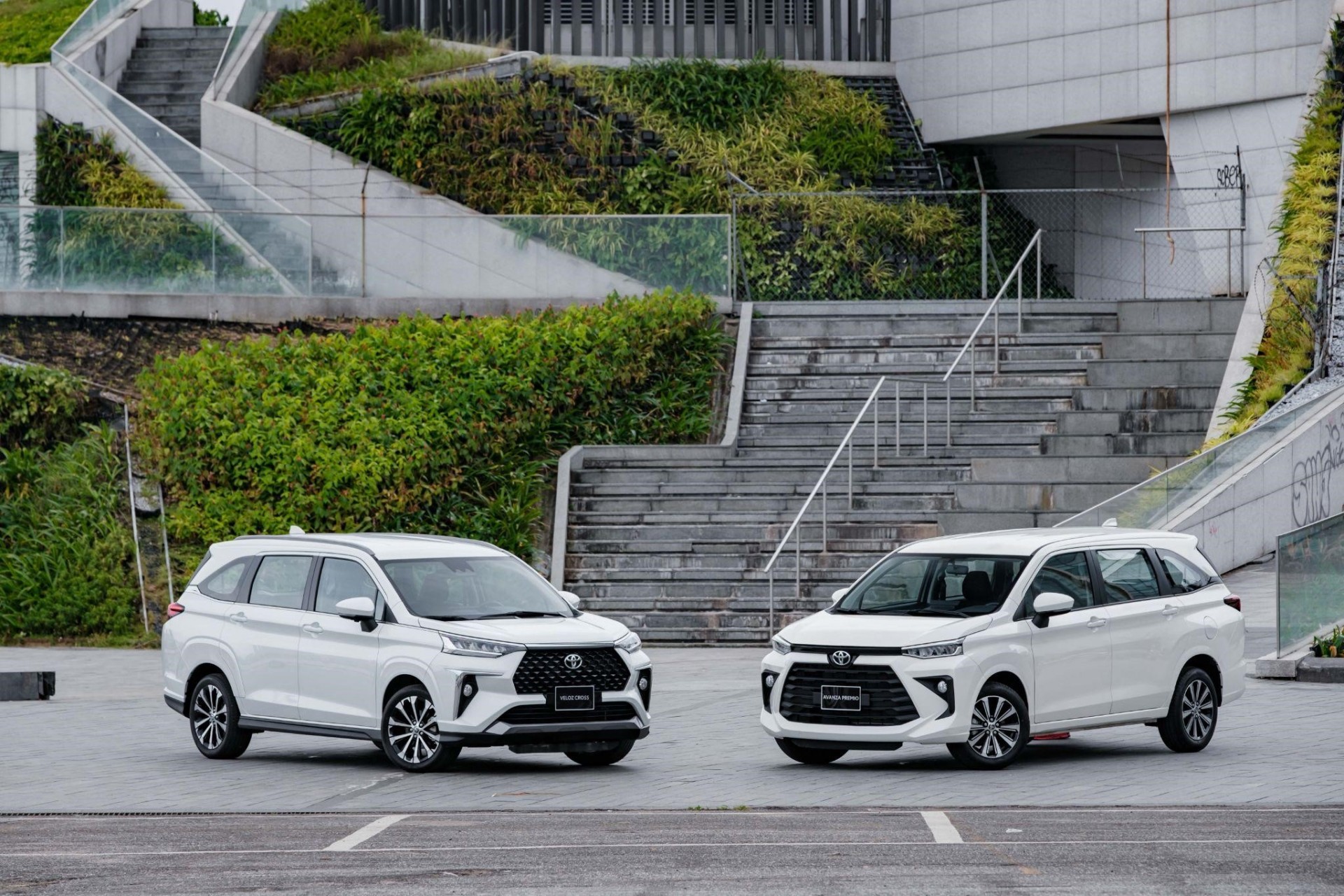 Tháng 12: Thời điểm vàng sở hữu xe gia đình Veloz Cross và Avanza Premio Tháng 12: Thời điểm vàng sở hữu xe gia đình Veloz Cross và Avanza Premio
