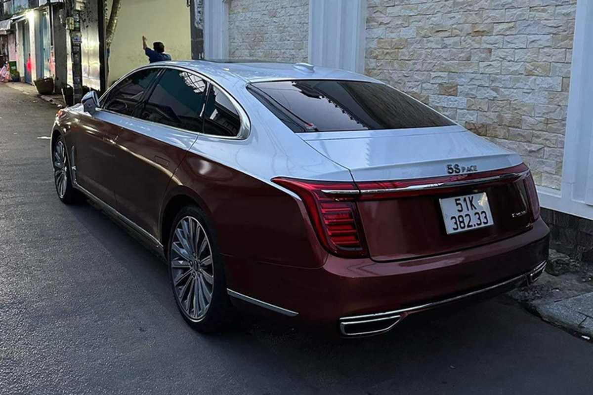 Hongqi H9 2022 chạy 17.000km, rao bán với giá 1,6 tỷ đồng Hongqi H9 2022 chạy 17.000km, rao bán với giá 1,6 tỷ đồng
