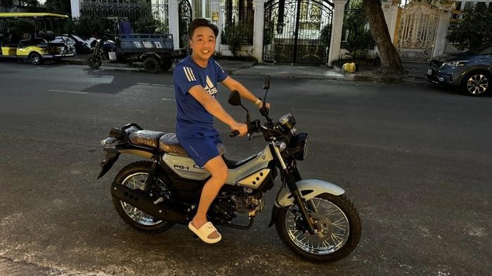 Doanh nhân Nguyễn Quốc Cường khoe xe Yamaha PG-1