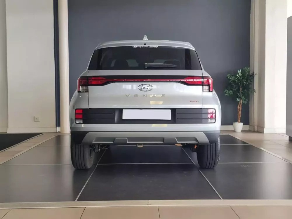 Mẫu CUV hạng A Hyundai Venue ra mắt tại Việt Nam vào ngày mai 16/12 Mẫu CUV hạng A Hyundai Venue ra mắt tại Việt Nam vào ngày mai 16/12