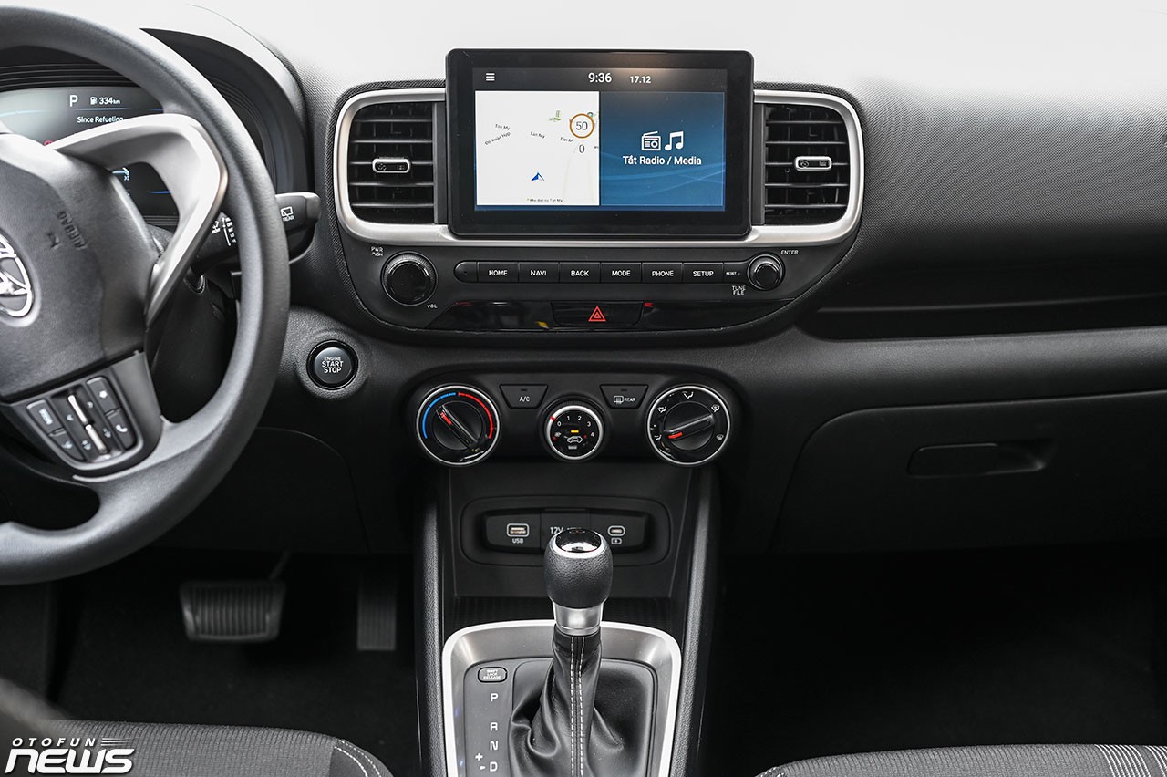 Cận cảnh CUV cỡ A Hyundai Venue vừa ra mắt thị trường Việt Nam Cận cảnh CUV cỡ A Hyundai Venue vừa ra mắt thị trường Việt Nam