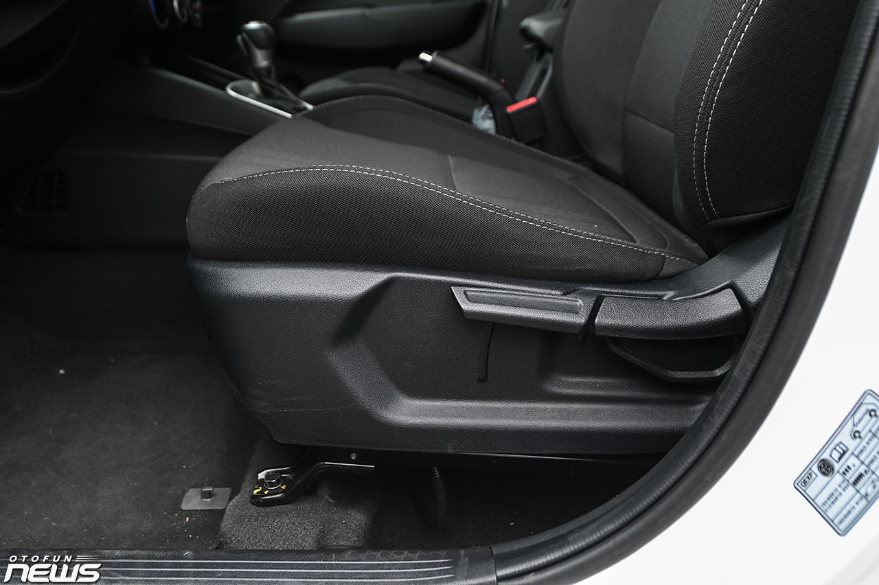 Cận cảnh CUV cỡ A Hyundai Venue vừa ra mắt thị trường Việt Nam Cận cảnh CUV cỡ A Hyundai Venue vừa ra mắt thị trường Việt Nam