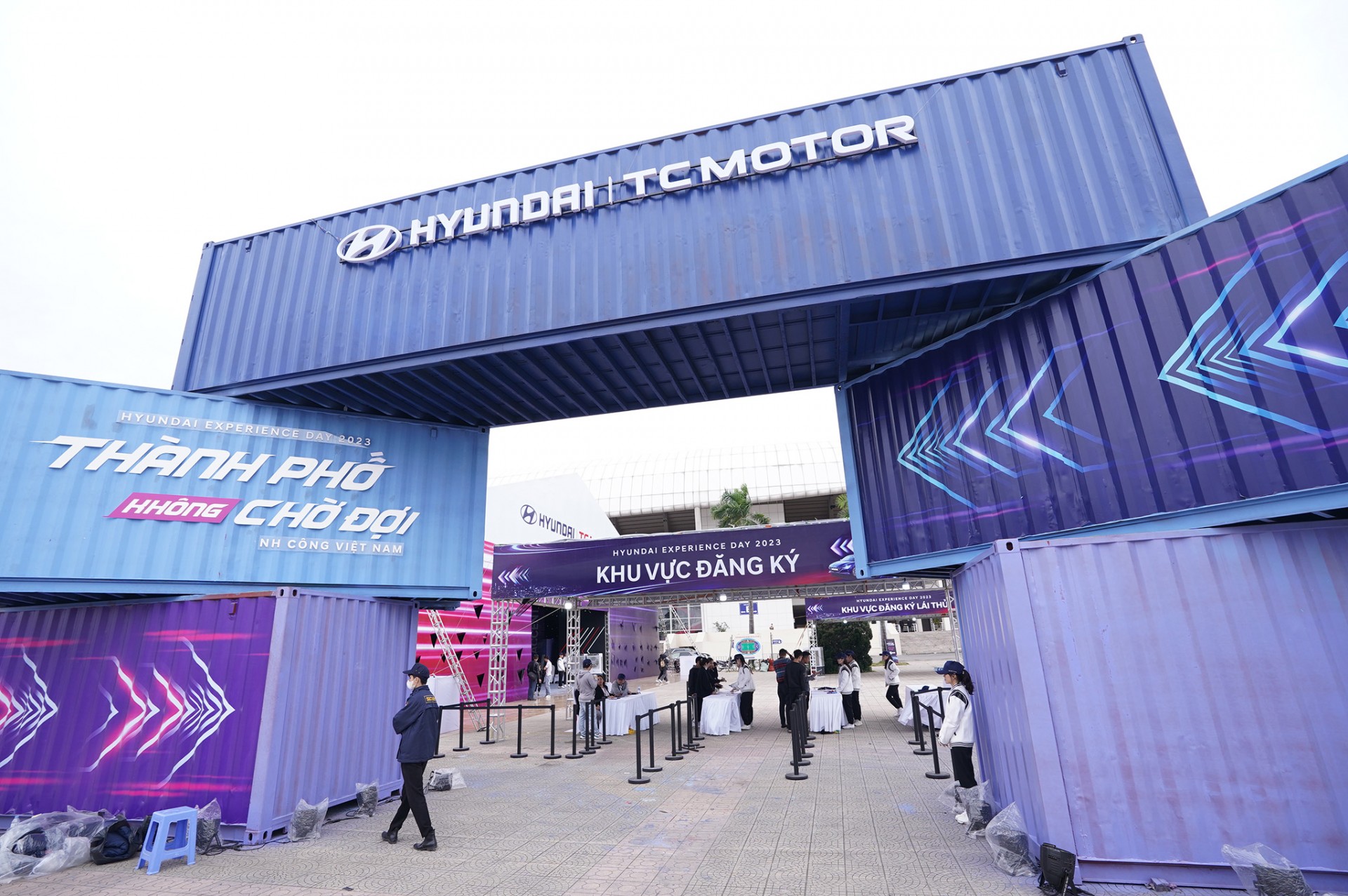 Cận cảnh Hyundai Venue vừa ra mắt với giá chỉ 539 triệu đồng Cận cảnh Hyundai Venue vừa ra mắt với giá chỉ 539 triệu đồng