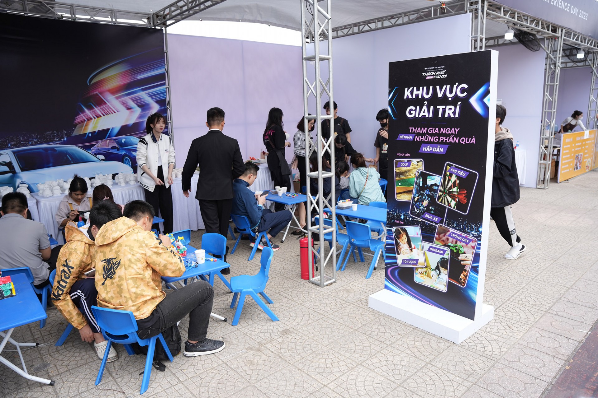 Cận cảnh Hyundai Venue vừa ra mắt với giá chỉ 539 triệu đồng Cận cảnh Hyundai Venue vừa ra mắt với giá chỉ 539 triệu đồng