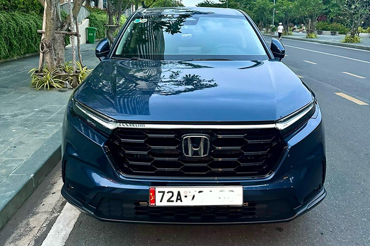 Honda CR-V 2024 chỉ chạy 48 km đã được rao bán trên sàn xe cũ