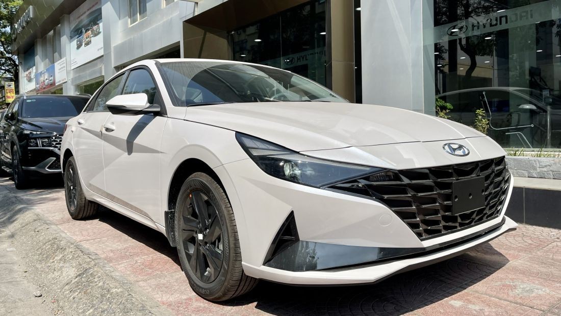 Hyundai Elantra tại Việt Nam có giá rẻ ngang Accent Hyundai Elantra tại Việt Nam có giá rẻ ngang Accent