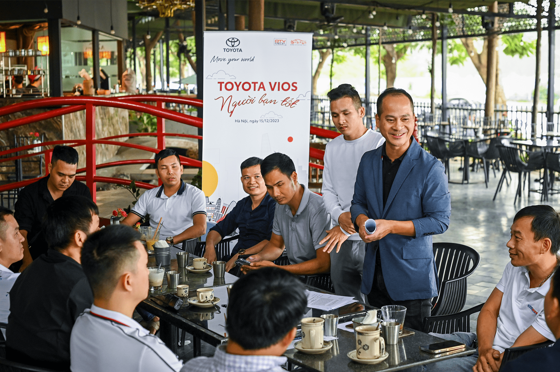 Offline “Toyota Vios - Người bạn tốt”: Buổi gặp mặt khẳng định chất riêng không trộn lẫn của những chủ xe Vios Offline “Toyota Vios Người bạn tốt”: Buổi gặp mặt khẳng định chất riêng không trộn lẫn của những chủ xe Vios