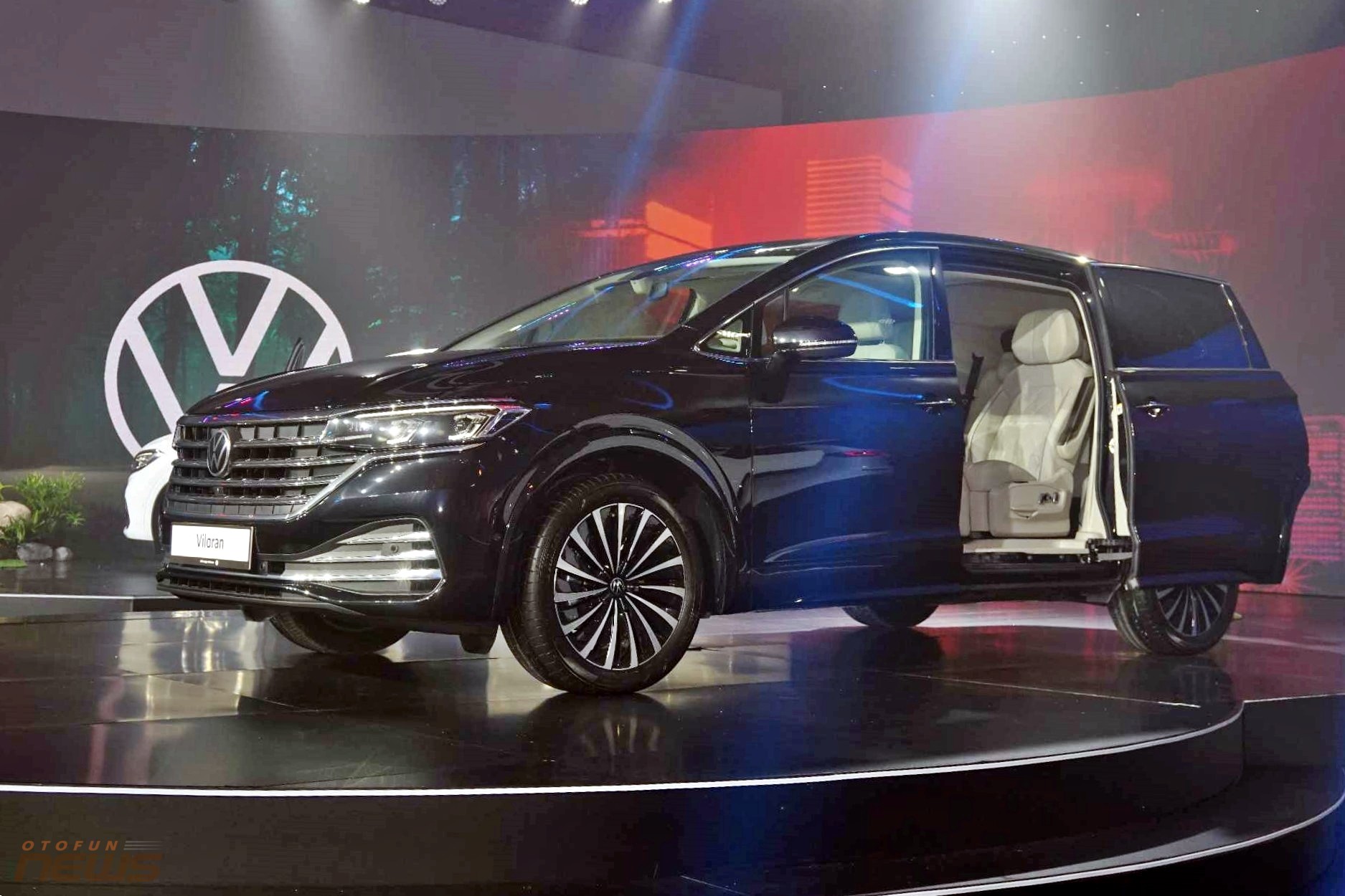 Volkswagen Viloran vừa ra mắt đã cháy hàng tại đại lý Volkswagen Viloran vừa ra mắt đã cháy hàng tại đại lý
