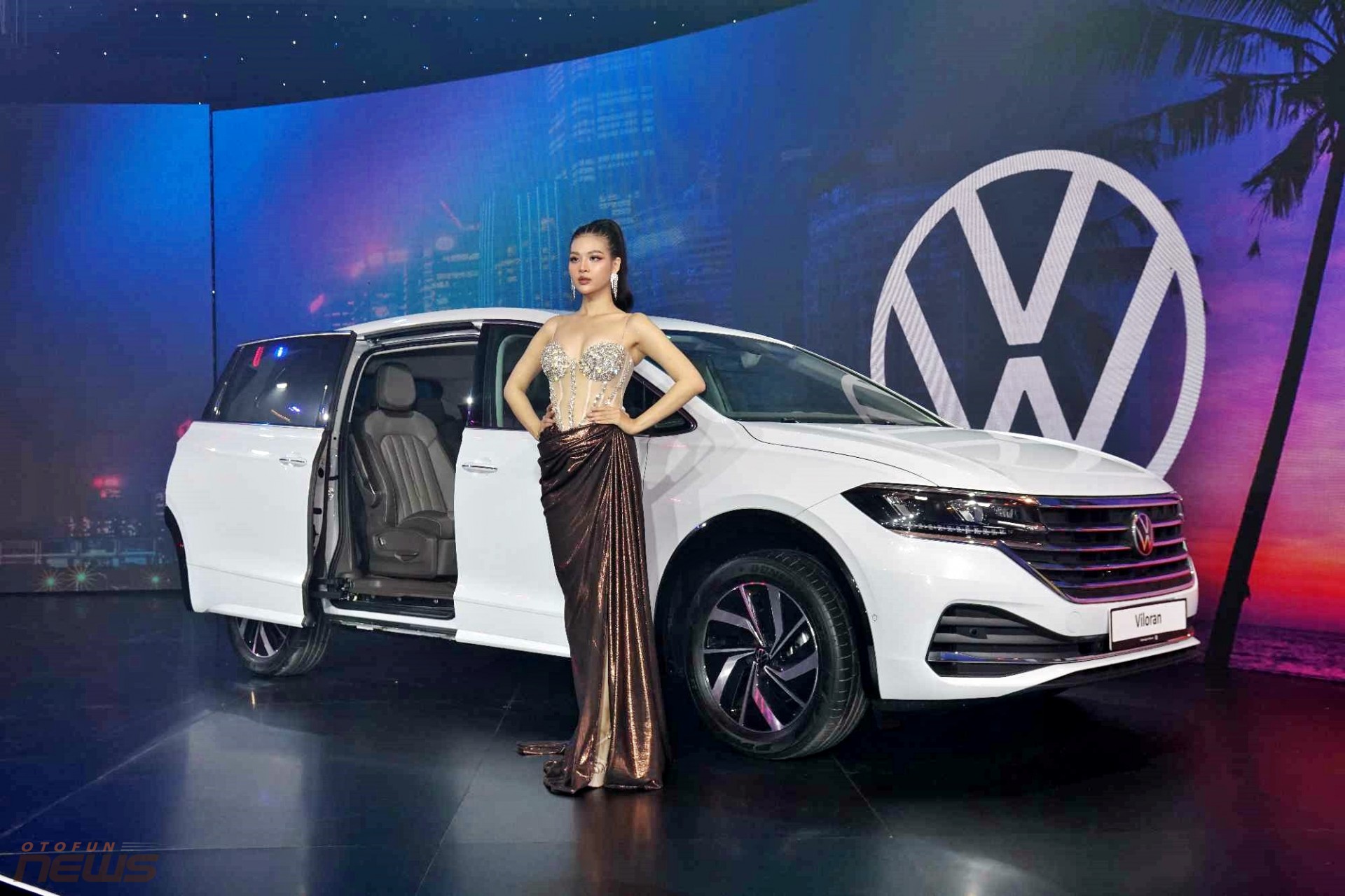 Volkswagen Viloran ra mắt, lựa chọn mới trong phân khúc MPV cỡ lớn Volkswagen Viloran ra mắt, lựa chọn mới trong phân khúc MPV cỡ lớn