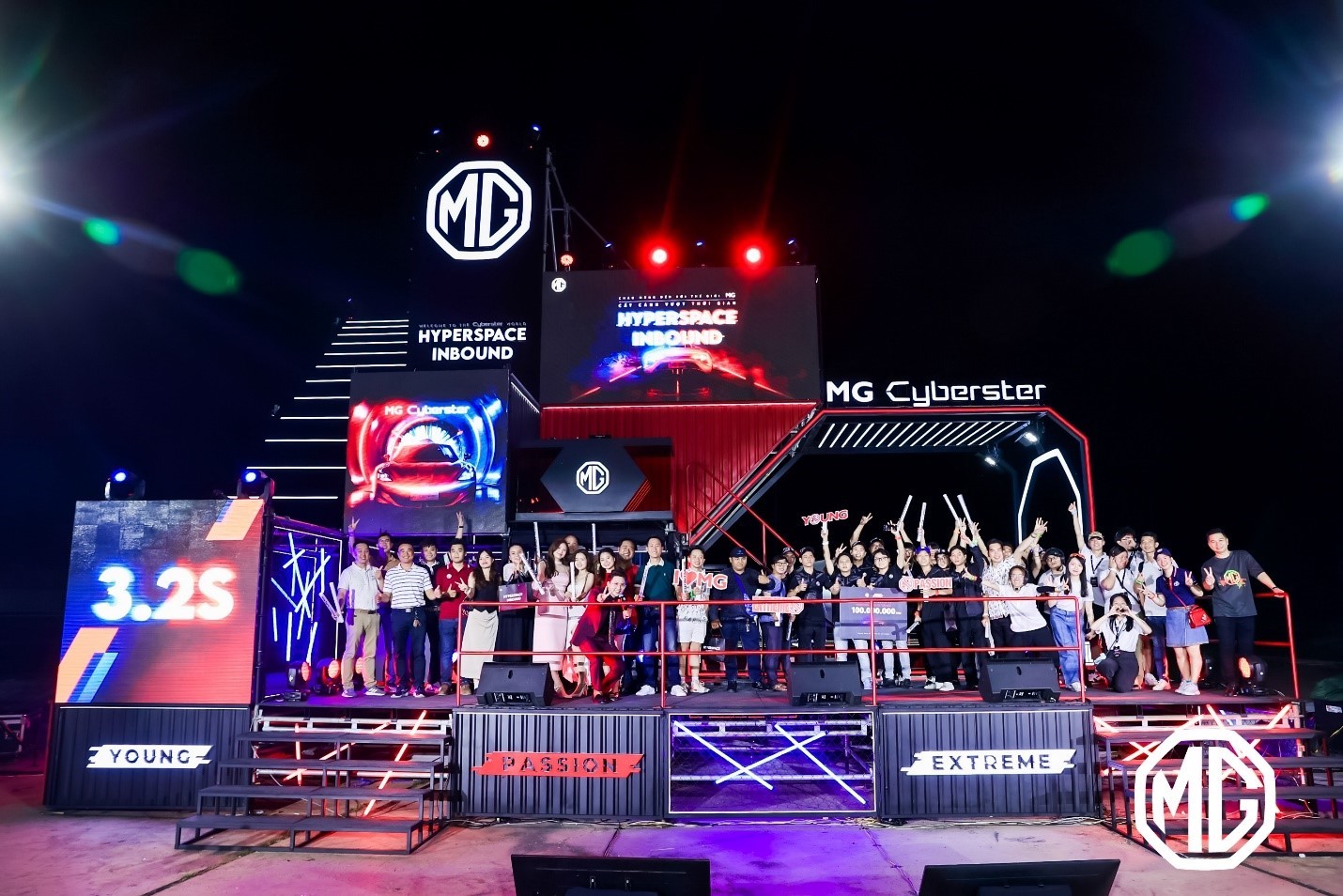 Xe thể thao điện mui trần thương hiệu MG ra mắt thị trường Việt Nam Xe thể thao điện mui trần thương hiệu MG ra mắt thị trường Việt Nam