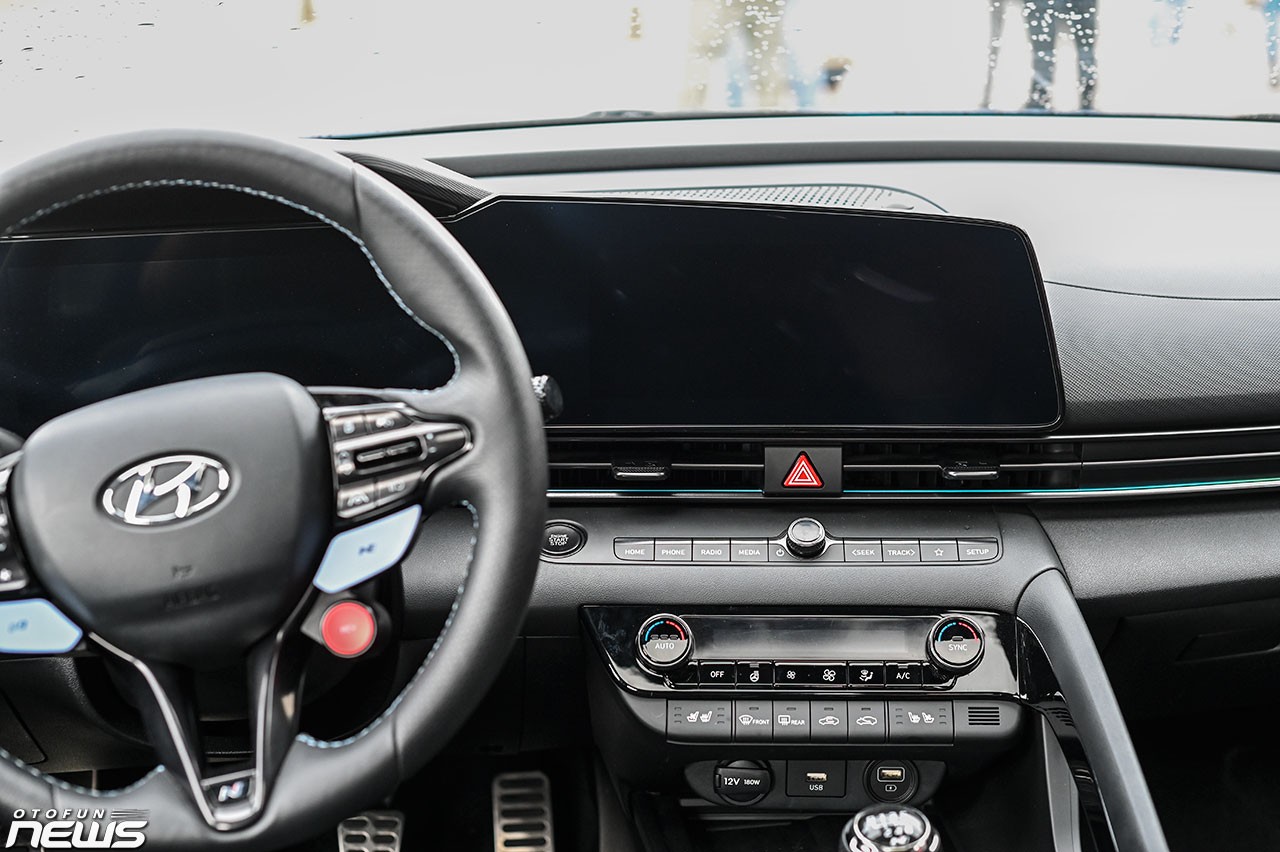 Chi tiết Hyundai Elantra N vừa được mang về Việt Nam Chi tiết Hyundai Elantra N vừa được mang về Việt Nam