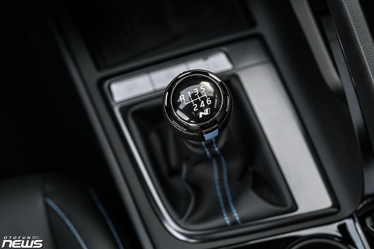 Chi tiết Hyundai Elantra N vừa được mang về Việt Nam Chi tiết Hyundai Elantra N vừa được mang về Việt Nam