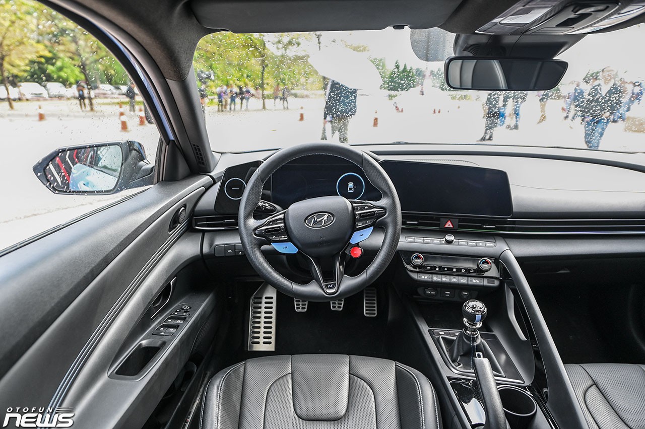 Chi tiết Hyundai Elantra N vừa được mang về Việt Nam Chi tiết Hyundai Elantra N vừa được mang về Việt Nam
