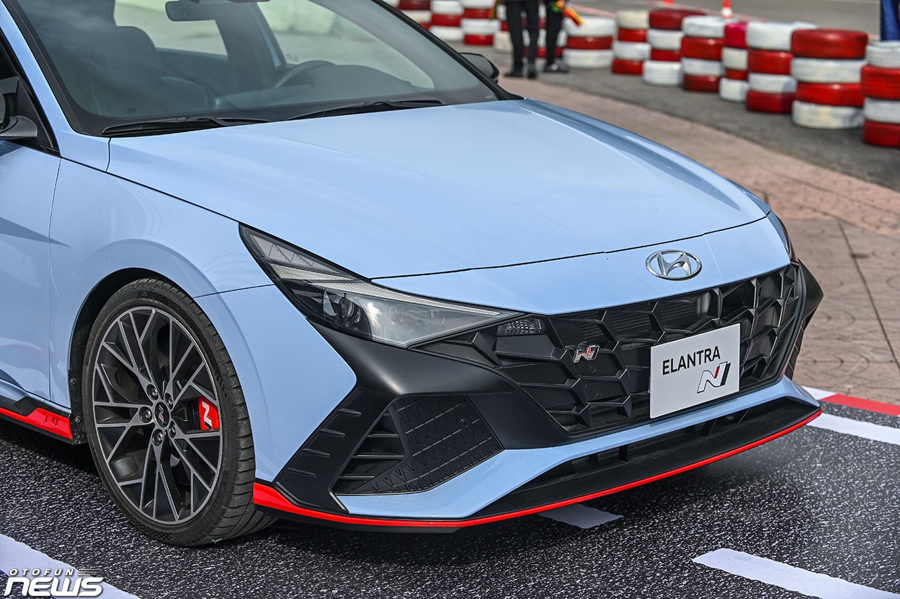 Chi tiết Hyundai Elantra N vừa được mang về Việt Nam Chi tiết Hyundai Elantra N vừa được mang về Việt Nam