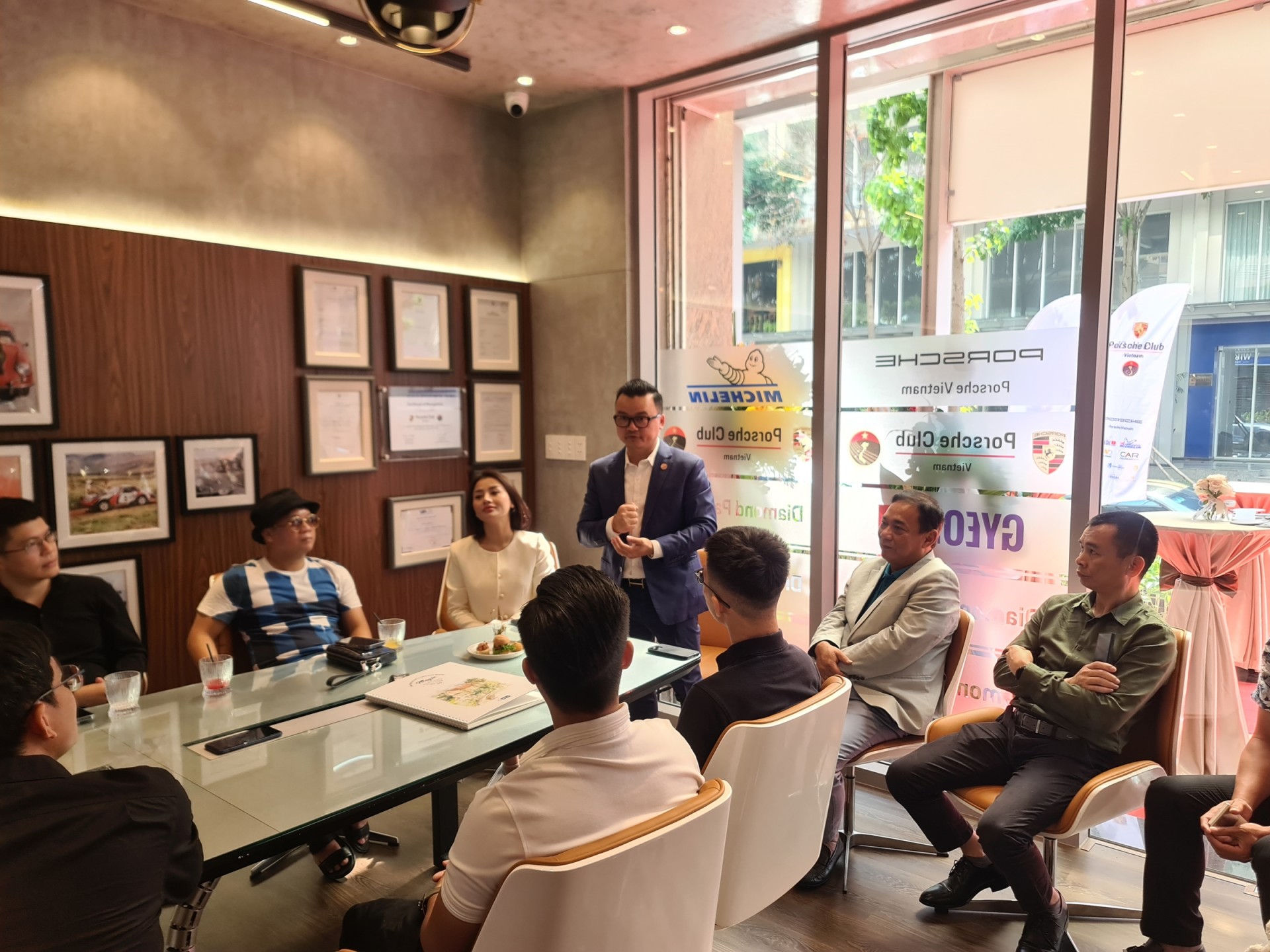 Porsche Club Vietnam khai trương văn phòng mới, hướng tới mục tiêu 500 thành viên