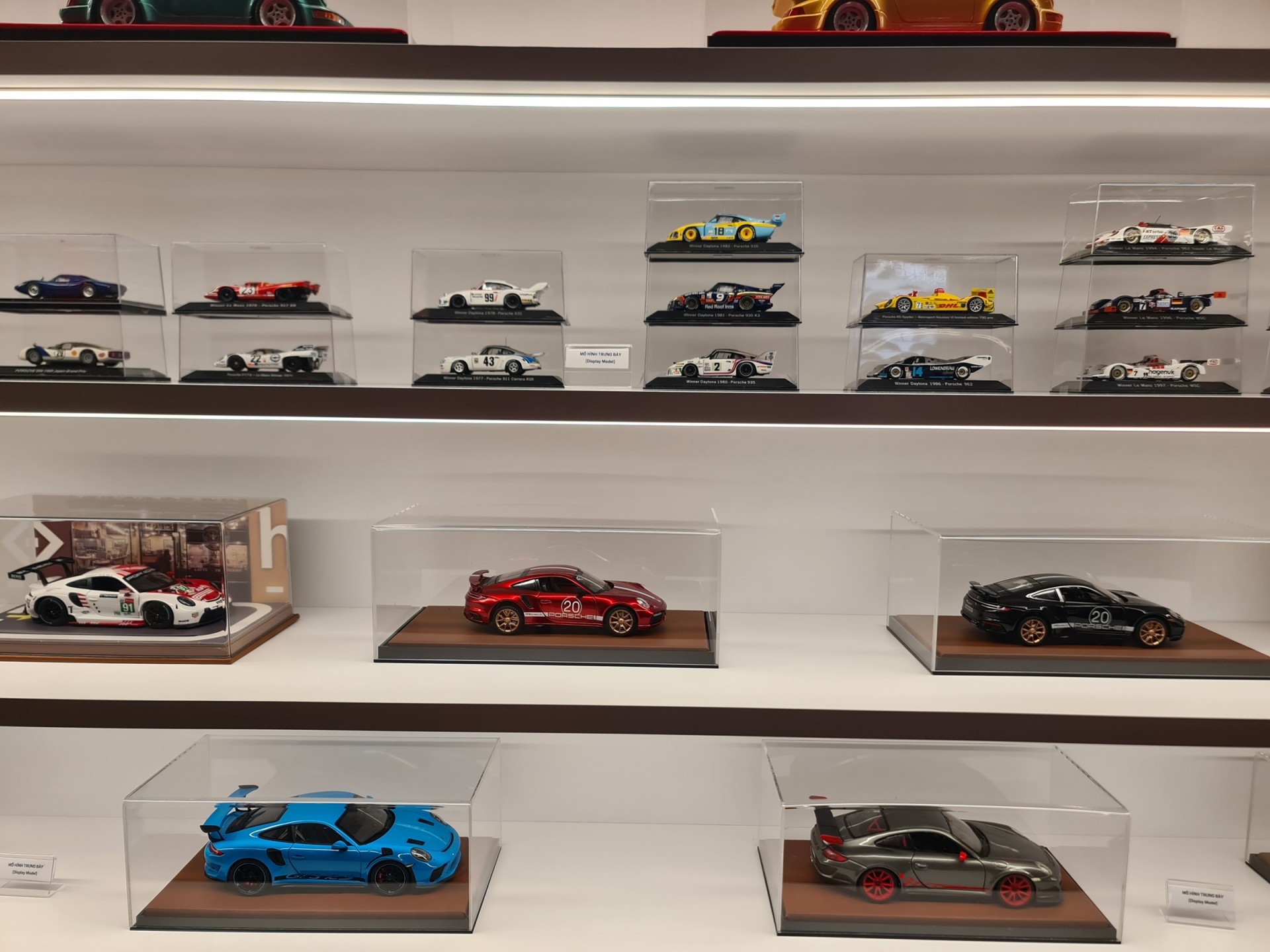 Porsche Club Vietnam khai trương văn phòng mới, hướng tới mục tiêu 500 thành viên