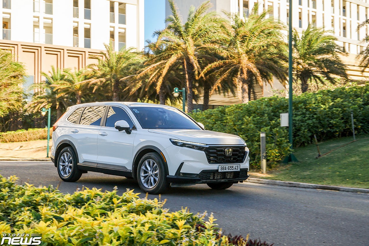 Đánh giá Honda CR-V L 2024: Lựa chọn phù hợp cho số đông Đánh giá Honda CR-V L 2024: Lựa chọn phù hợp cho số đông