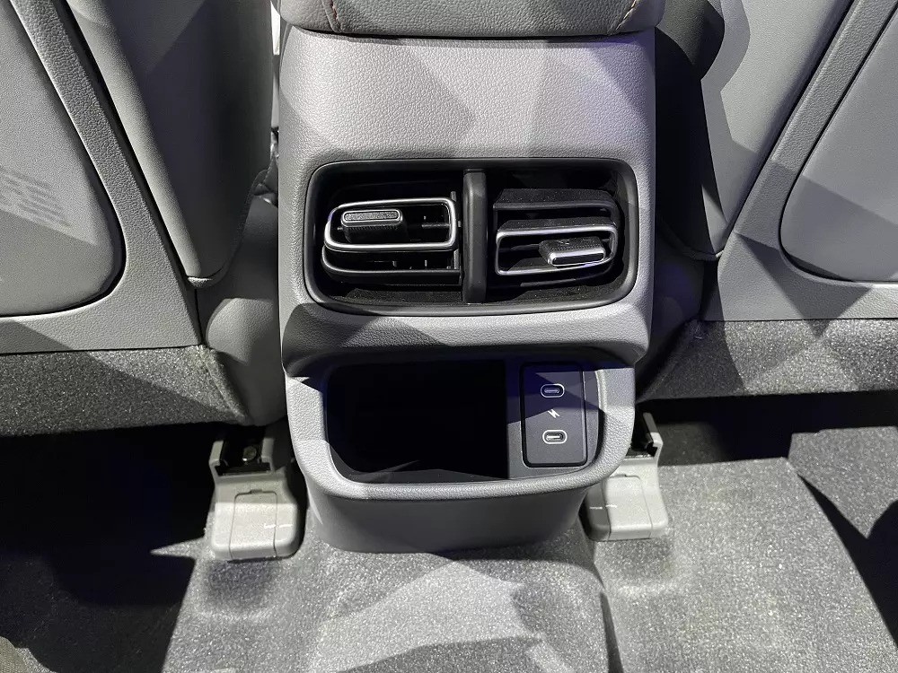 Hyundai Creta 2024 có giá bán quy đổi chỉ từ 324 triệu đồng