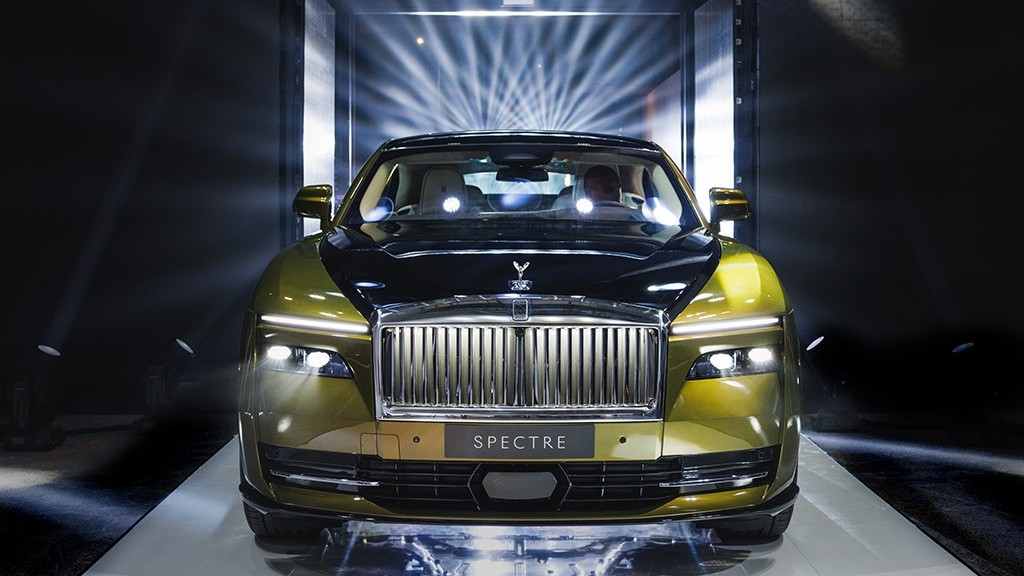Cận cảnh Rolls-Royce Spectre 2024 - Chiếc xe điện có giá đắt nhất Việt Nam