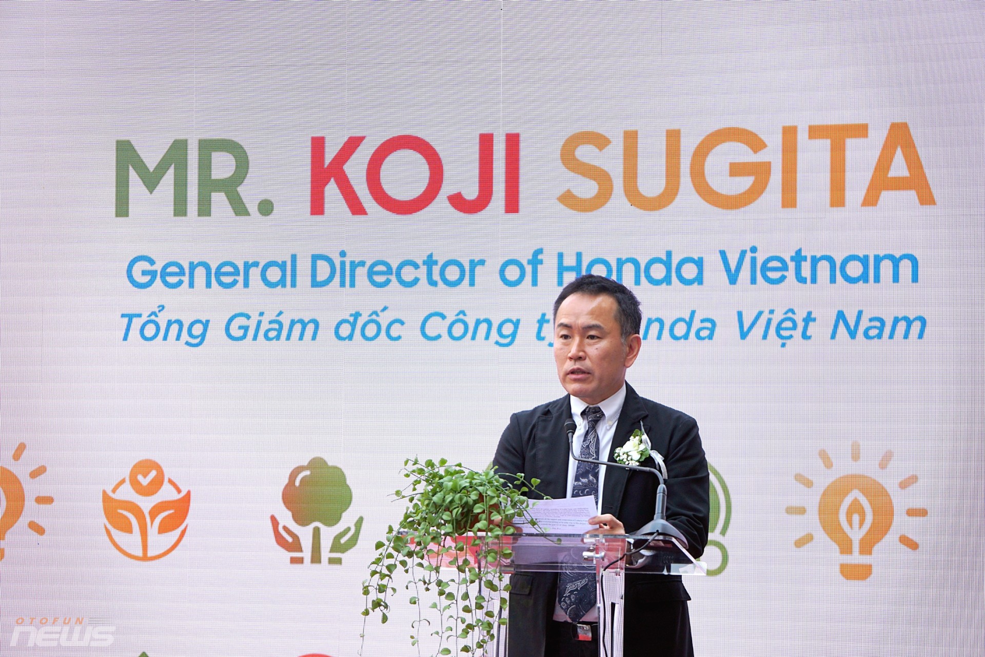 Honda Việt Nam hợp tác cùng Lotteria sử dụng xe điện khi giao hàng Honda Việt Nam hợp tác cùng Lotteria sử dụng xe điện khi giao hàng